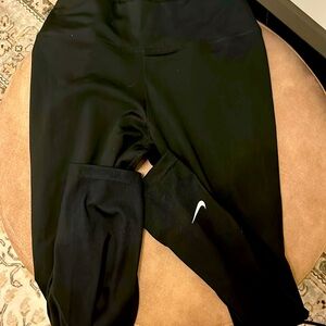Nike leggings